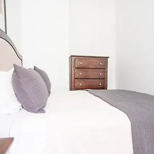 On Upper East Side 30 Day Stays , New York United States