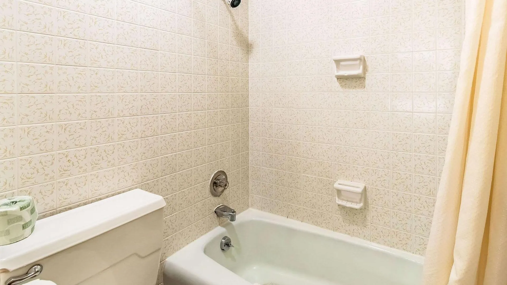 Econo Lodge Worthington 0*,  United States